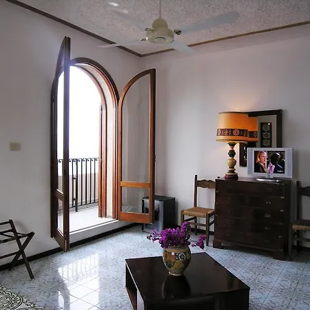 Carasco 4* Lipari (Isola Lipari)