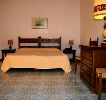 Carasco Hotel