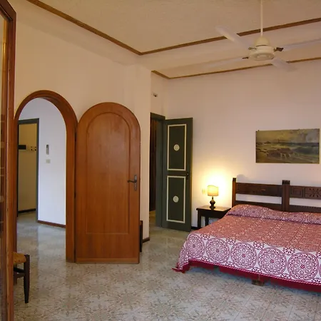 Carasco Hotel Lípara