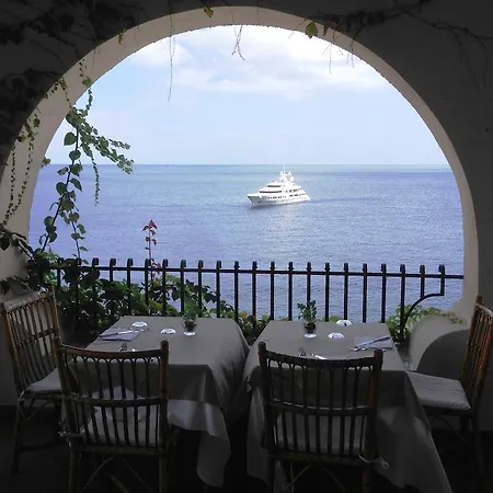 Hotel Carasco Città di Lipari