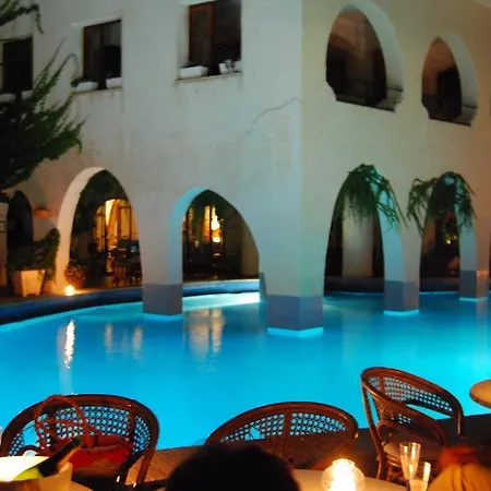 Carasco Hotel 4*