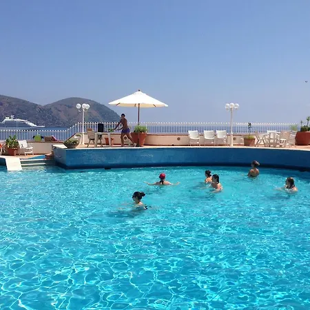 Carasco 4* Città di Lipari