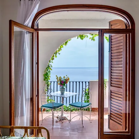 Hotel Carasco Città di Lipari